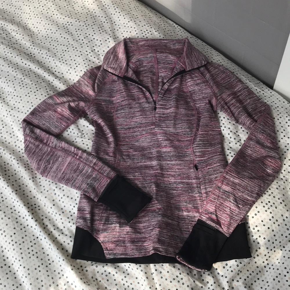 Lululemon running top